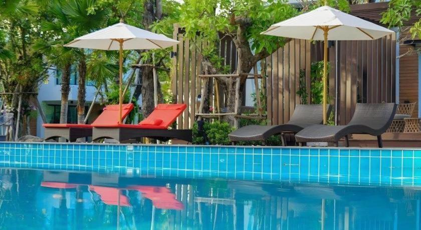 Chatnipa Beach Resort By Morseng Ban Hat Lek Екстер'єр фото